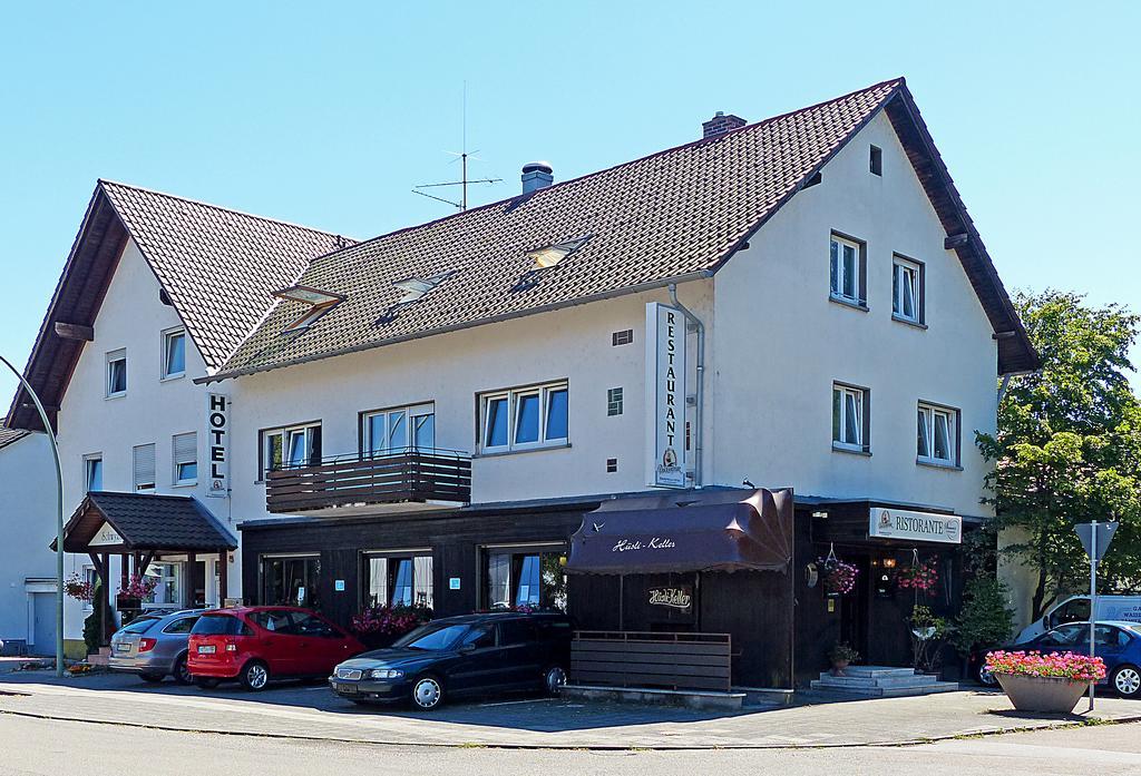 Donnici Im Schwyzerhusli Hotel Viernheim Exterior photo